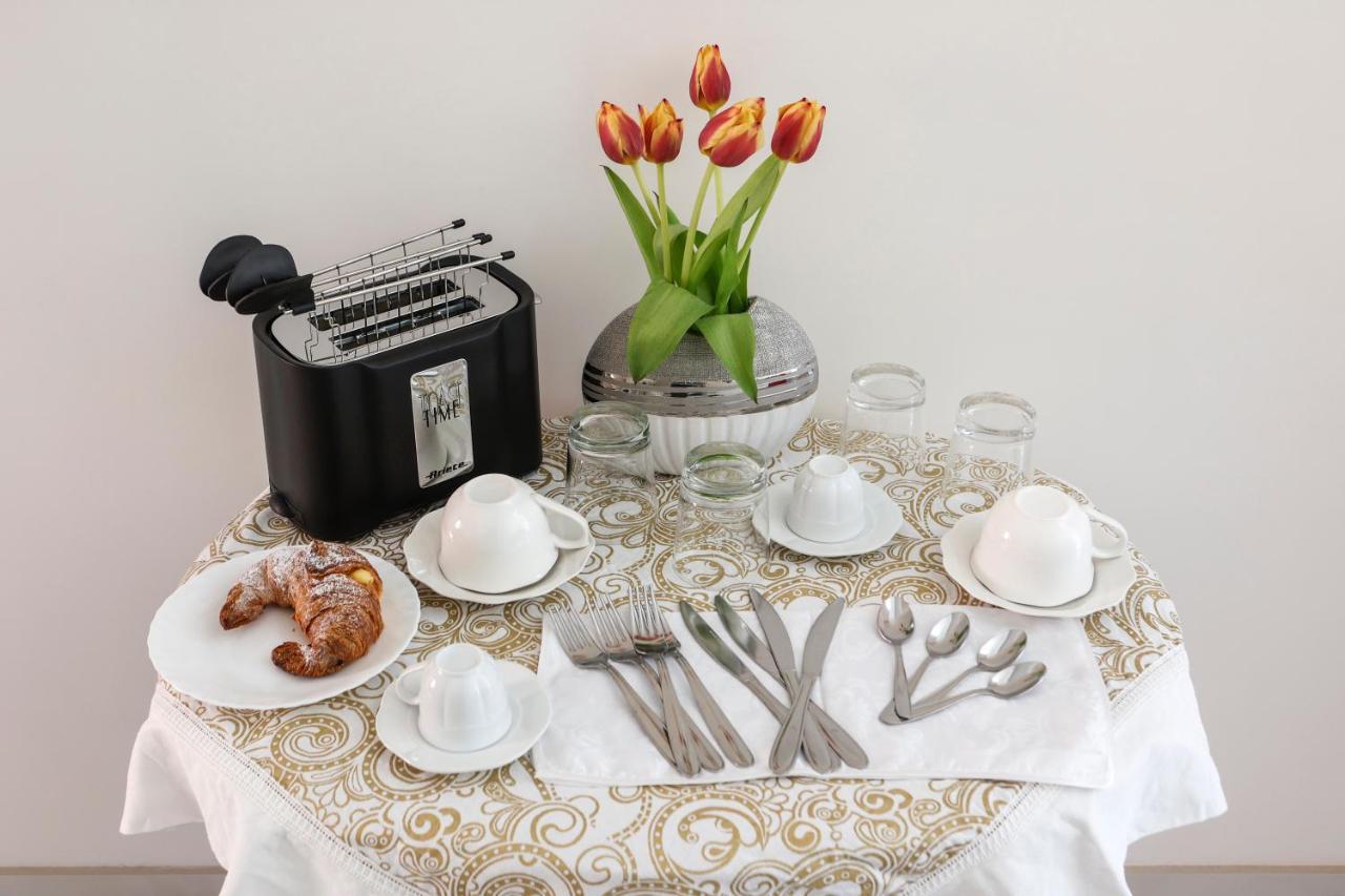 Casa Lili Roma, Bed And Breakfast Екстер'єр фото